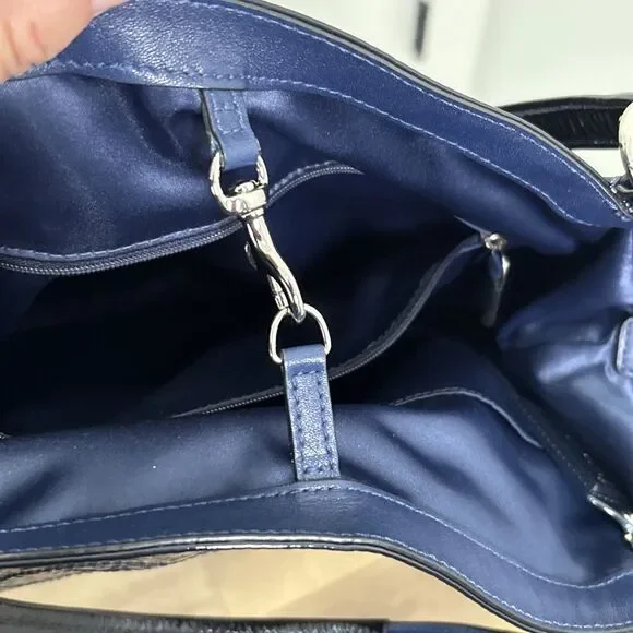 COACH 19569 Audrey Cinched Dark Blue Patent Leather Shoulder Bag Purse - Picture 10 of 12